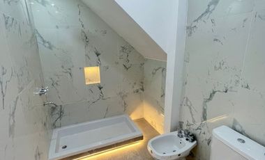 Triplex en venta en Lanus Este