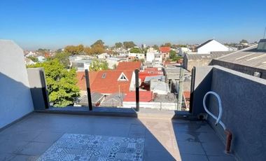 Triplex en venta en Lanus Este