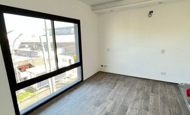 Triplex en venta en Lanus Este
