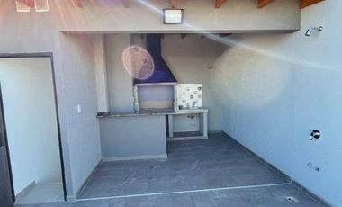 Triplex en venta en Lanus Este