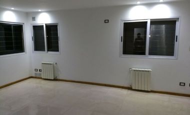 Duplex en venta en Ezpeleta Este