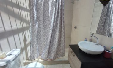 Casa de venta en Ordoñez Lasso – código:18948