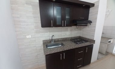 apartamento en arriendo en c.r parque central piso 5 sin ascensor. Cod A13855