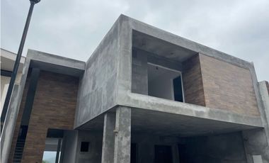 Casa en Venta en Fraccionamiento Santa Isabel Carr. nacional Monterrey