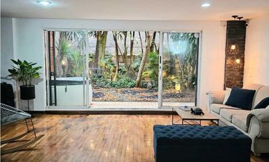 CASA EN VENTA EN EL POBLADO CASTROPOL