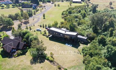 Casa Funcional y Minimalista - Loteo Alihuen Bahía Coique Lago Ranco