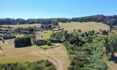 Casa Funcional y Minimalista - Loteo Alihuen Bahía Coique Lago Ranco