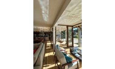 EXCELENTE CASA EN VILLA ROBLES BARRIO ALBATROS , PARTIDO DE LA COSTA