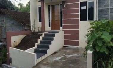Rumah Baru Murah Siap Huni Balearjosari Blimbing Kota Malang