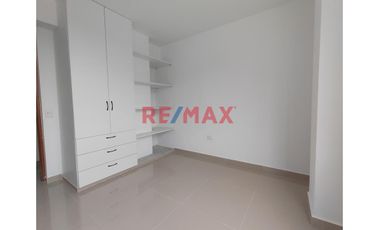 🌟 Tu Nuevo Hogar con la Mejor Vista de la Ciudad 🏡🌆

Descubre este moderno y espacioso departamento de 87 m² en el 7mo piso, ubicado en la exclusiva