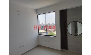 🌟 Tu Nuevo Hogar con la Mejor Vista de la Ciudad 🏡🌆

Descubre este moderno y espacioso departamento de 87 m² en el 7mo piso, ubicado en la exclusiva