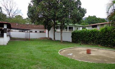 COD. 6204 - SE VENDE CASA CAMPESTRE - BARRIO: GUATIGUARA