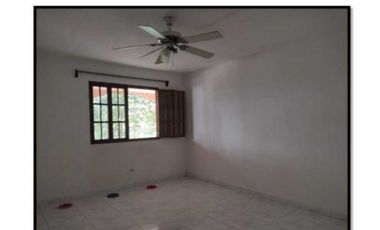 VENDO CASA AMPLIA EN LA CHORRERA GUADALUPE EL NAZARENO 4R