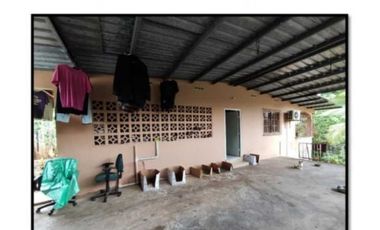 VENDO CASA AMPLIA EN LA CHORRERA GUADALUPE EL NAZARENO 4R