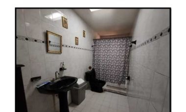 VENDO CASA AMPLIA EN LA CHORRERA GUADALUPE EL NAZARENO 4R