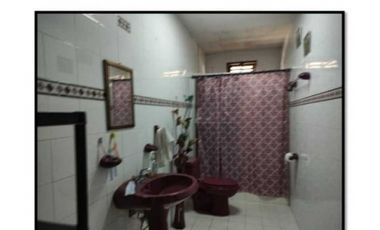 VENDO CASA AMPLIA EN LA CHORRERA GUADALUPE EL NAZARENO 4R