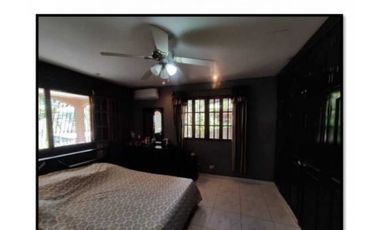 VENDO CASA AMPLIA EN LA CHORRERA GUADALUPE EL NAZARENO 4R