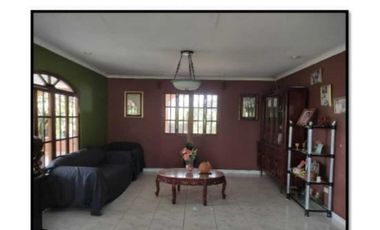 VENDO CASA AMPLIA EN LA CHORRERA GUADALUPE EL NAZARENO 4R