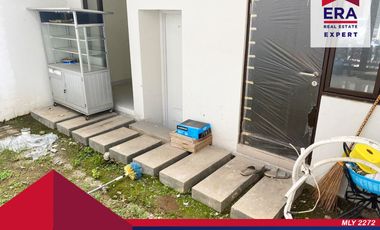 Disewakan Rumah Baru 2 Lantai Lokasi Strategis Dekat Mall & Toll