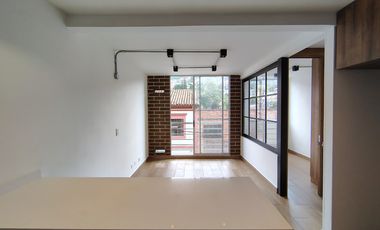 apartaestudio en arriendo en la candelaria santa barbara. Cod A1087235