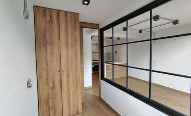 apartaestudio en arriendo en la candelaria santa barbara. Cod A1087235