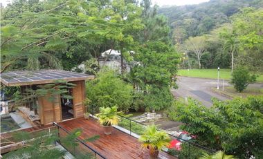 CASA DE MADERA  AMOBLADA EN 1.200M2 DE TERRENO GAMBOA