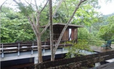 CASA DE MADERA  AMOBLADA EN 1.200M2 DE TERRENO GAMBOA