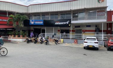 local en arriendo en poblado campestre. Cod A108206