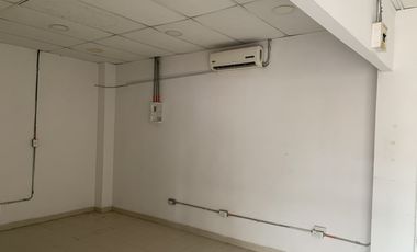 local en arriendo en poblado campestre. Cod A108206