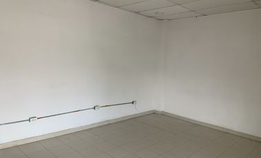 local en arriendo en poblado campestre. Cod A108206