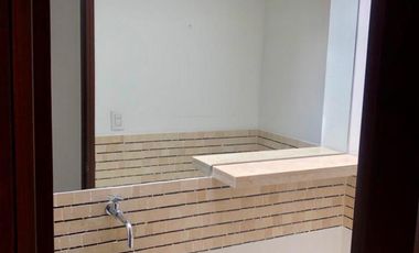 apartamento en venta en arboleda. Cod V8574