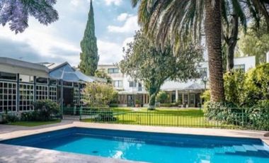 Casa en Venta en Jardines del Pedregal-Cdmx