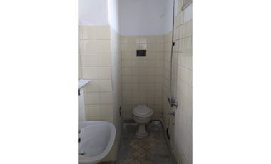 CHALET EN PH 4 AMB CON DEPENDENCIA ZONA LA PERLA