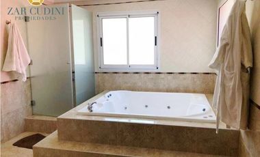 ALQUILER TEMPORARIO PINAMAR LA HERRADURA CASA CON PISCINA 7 AMB 12 per