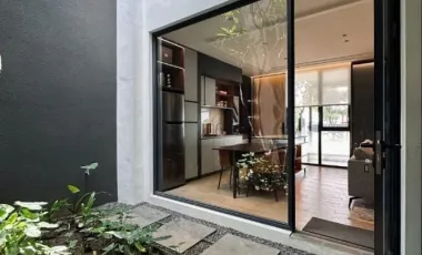 Rumah Amega Barat Surabaya dekat pintu tol Driyorejo