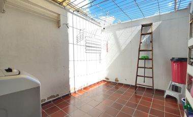 casa en venta en juana paula. Cod V29177