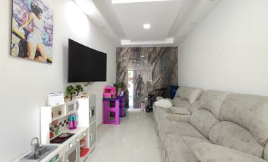 casa en venta en juana paula. Cod V29177