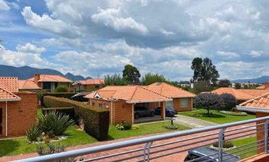 casa en arriendo en pueblo viejo. Cod A8408284