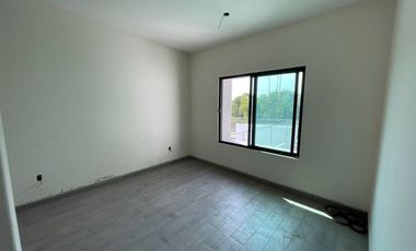 CASA EN  VENTA 3 DE MAYO