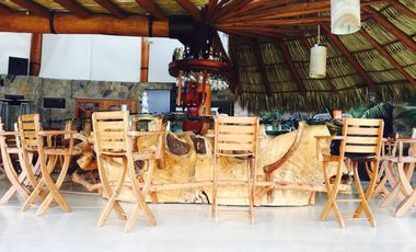 SE VENDE ESPECTACULAR CASA UBICADA EN VALLE DE BRAVO