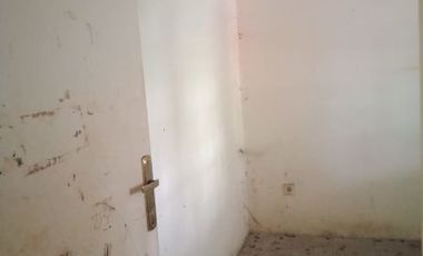 Jual Rumah Murah Butuh Renovasi Posisi Hook di Taman Victoria Sentul City
