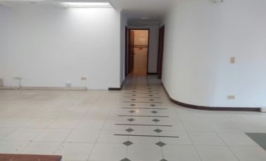 oficina en arriendo en la castellana. Cod A2902501