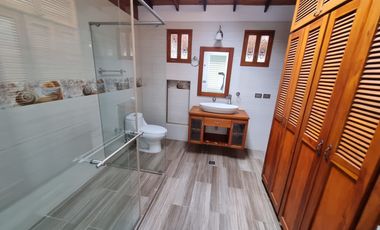 casa en arriendo/venta en suramérica. Cod A511919