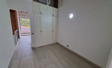 casa en arriendo/venta en suramérica. Cod A511919
