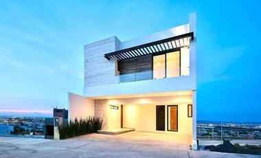 Casa en venta 3.780MDP | CASA EN VENTA CIMA AZUL