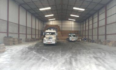 Duran alquilo bodega de 8000 m2 nueva