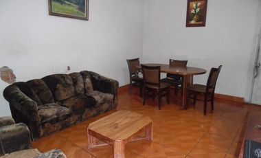 Vendo casa para uso habitacional o comercial en pleno barrio Franklin