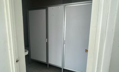 RENTA EDIFICIO PARA OFICINAS LA QUEMADA antes de crucero a Quiroga