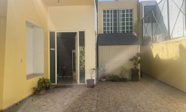 Casa en Venta en Arboledas junto al club de golf
