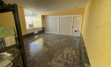 Casa en Venta en Arboledas junto al club de golf